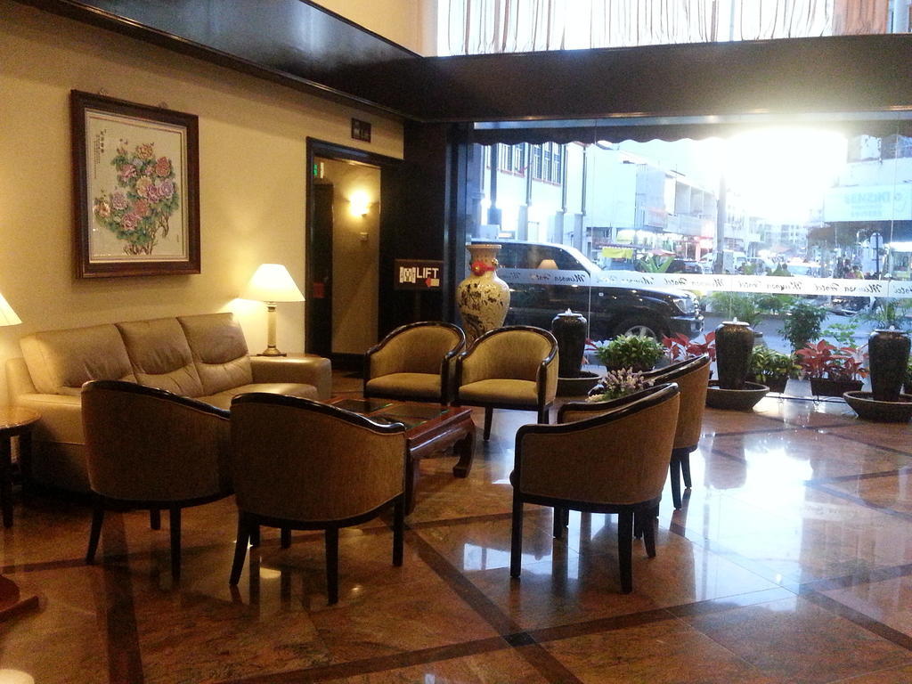 Hotel Mimosa Malacca Exteriör bild